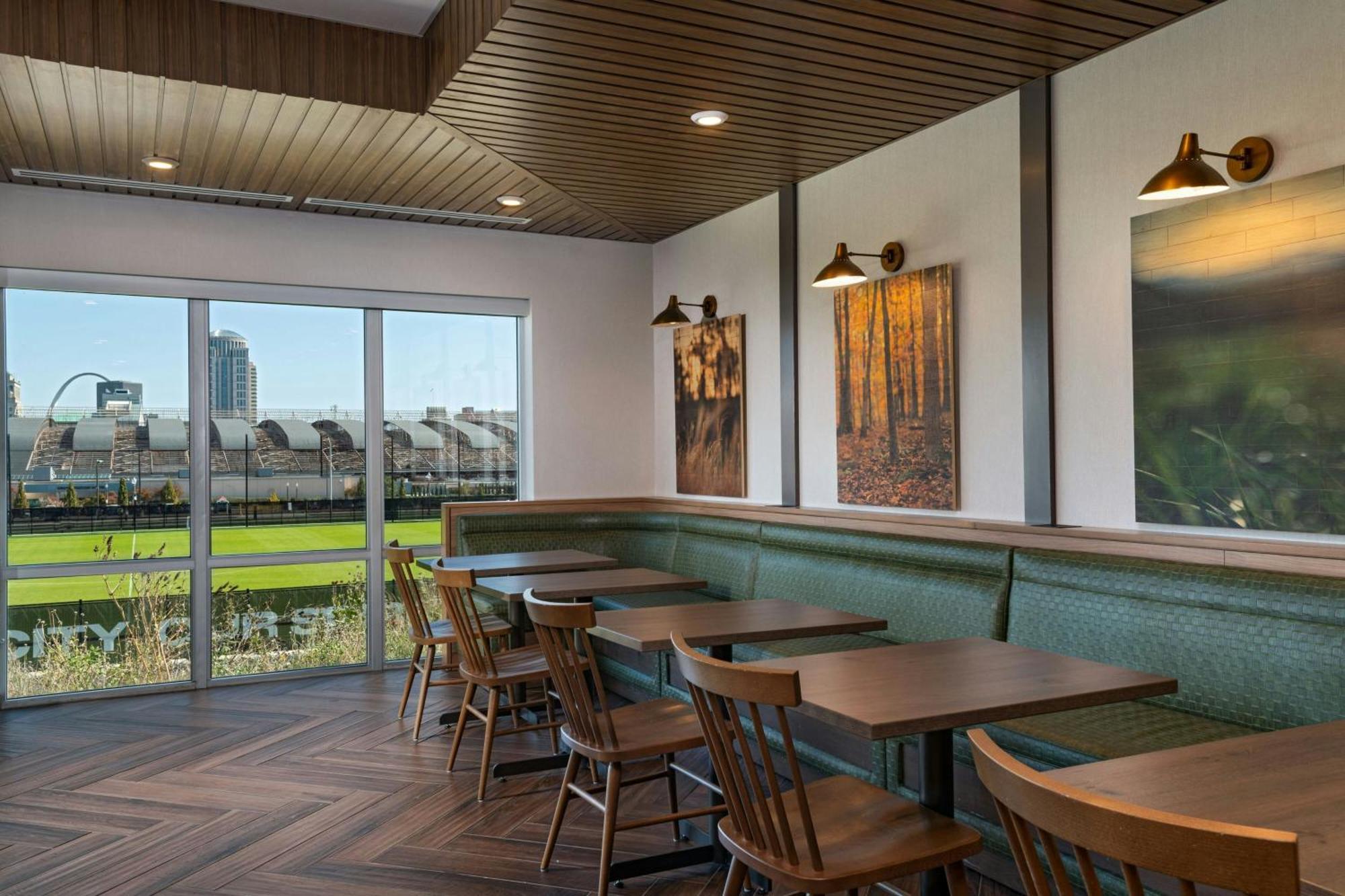 Fairfield Inn And Suites By Marriott St Louis Downtown Saint Louis Luaran gambar